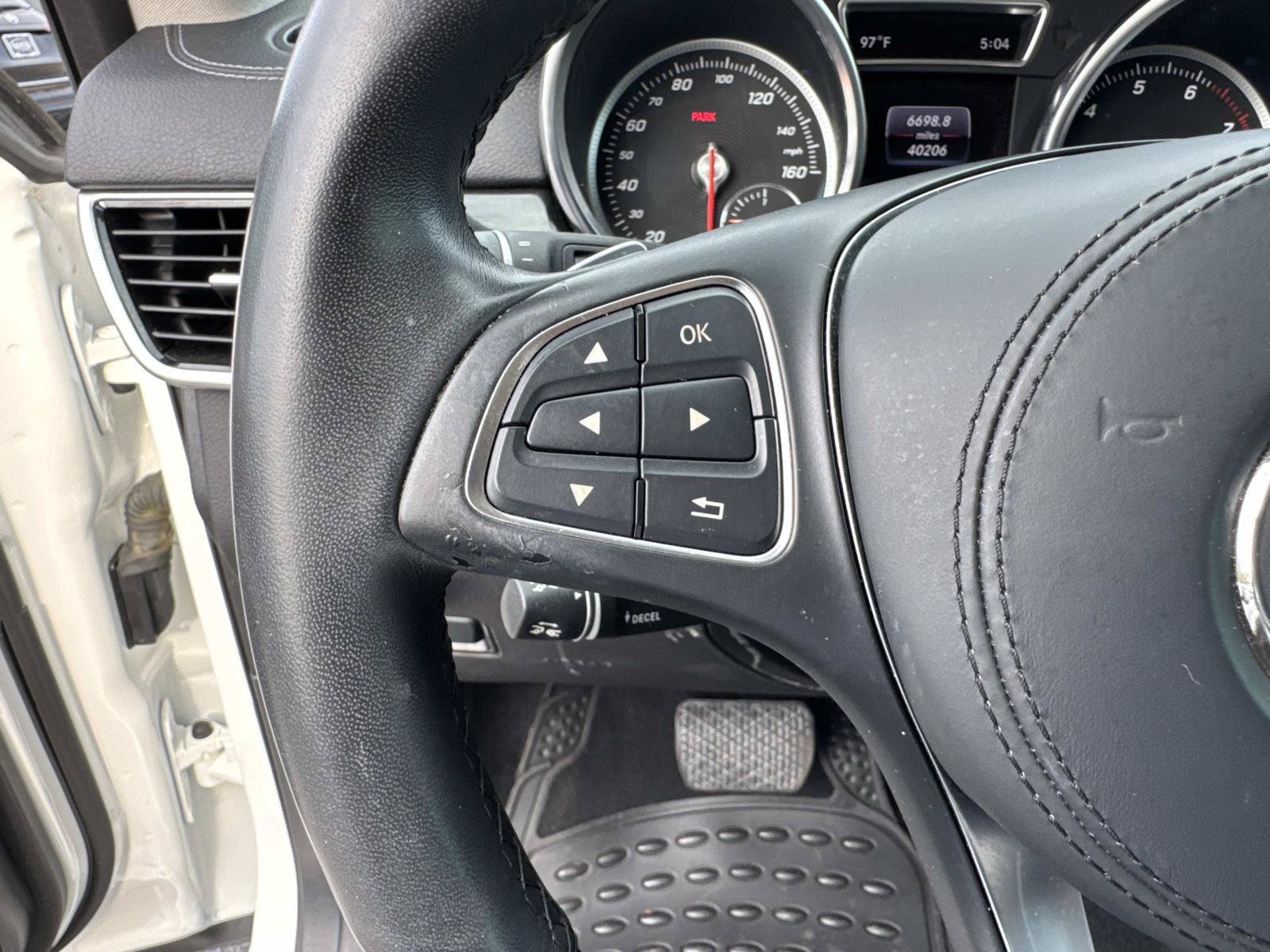 Used 2018 Mercedes-Benz GLS 550 4MATIC image 32