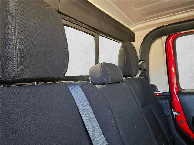 Used 2021 Jeep Gladiator Willys image 19