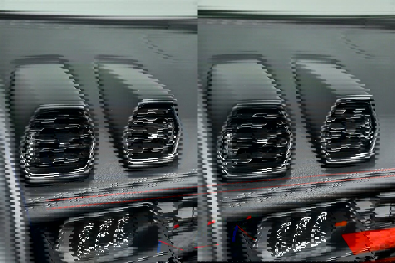 Used 2017 Lamborghini Huracan LP 610-4 image 29