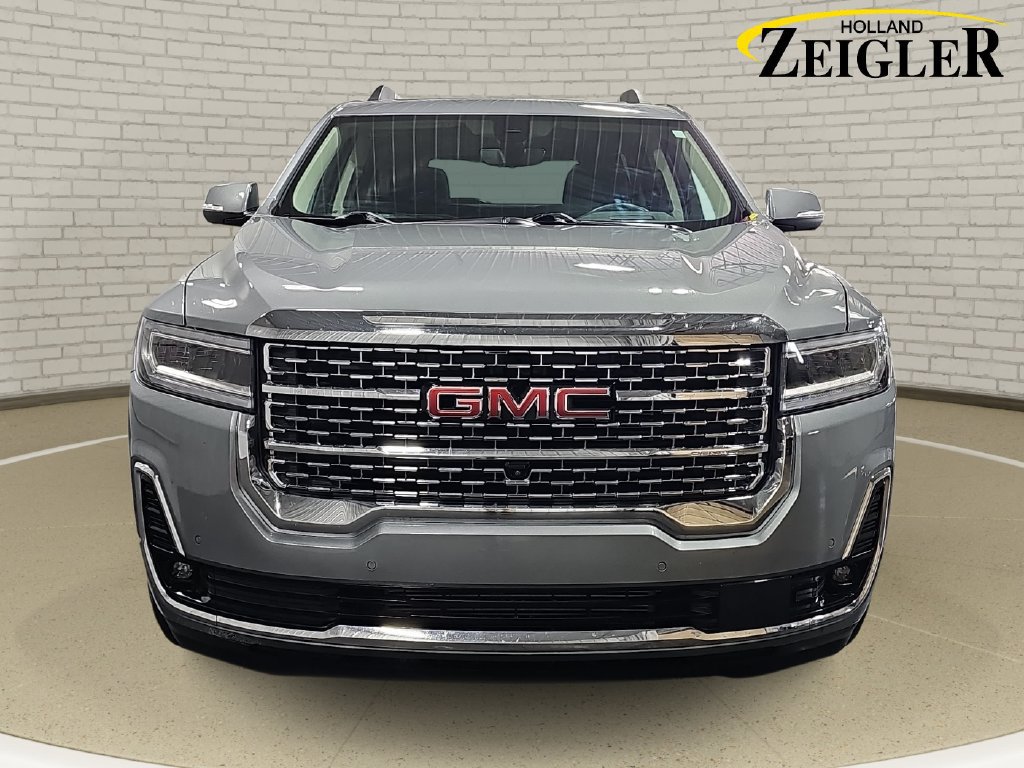 Used 2023 GMC Acadia Denali w/ Denali Ultimate Package AWD/4WD image 2