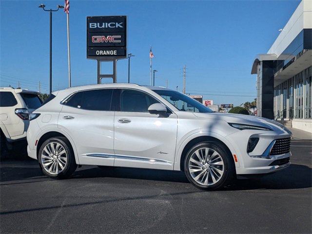 New 2026 Buick Envision Avenir image 2