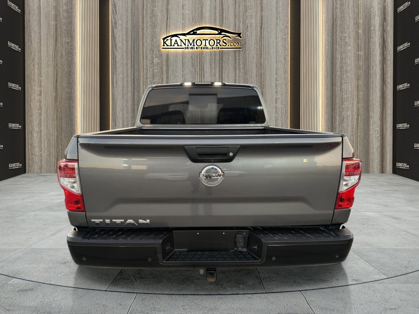 Used 2021 Nissan Titan S w/ S Utility Package RWD image 14