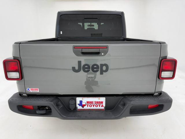 Used 2021 Jeep Gladiator Sport AWD/4WD image 39
