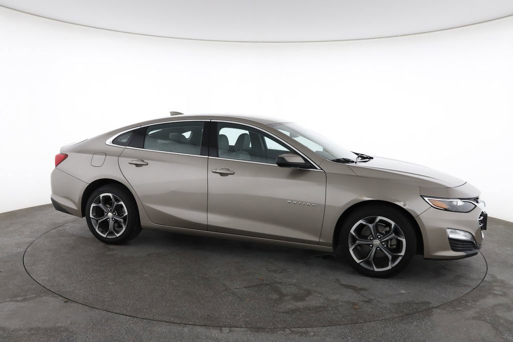 Used 2024 Chevrolet Malibu LT FWD image 15