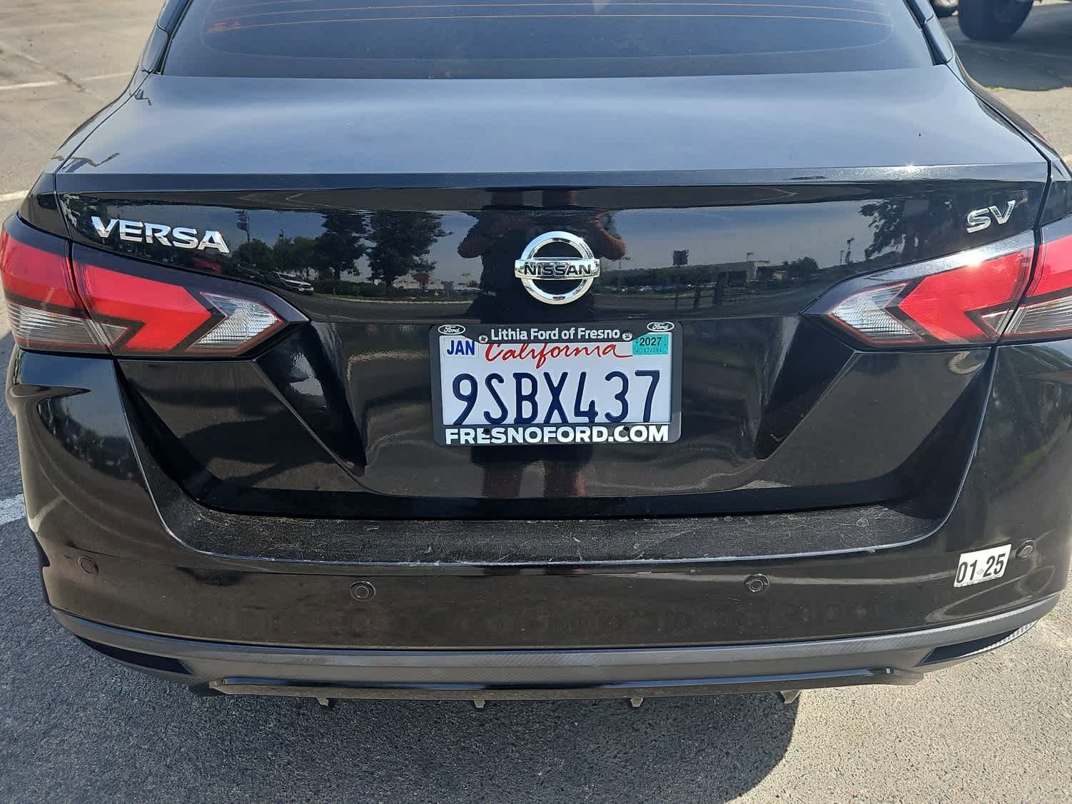 Used 2021 Nissan Versa SV image 8