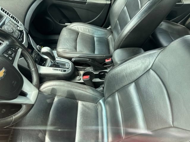 Used 2014 Chevrolet Cruze LTZ w/ RS Package FWD image 4