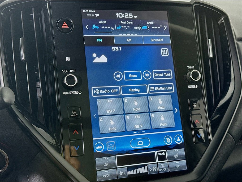 Used 2025 Subaru Ascent Bronze Edition image 8