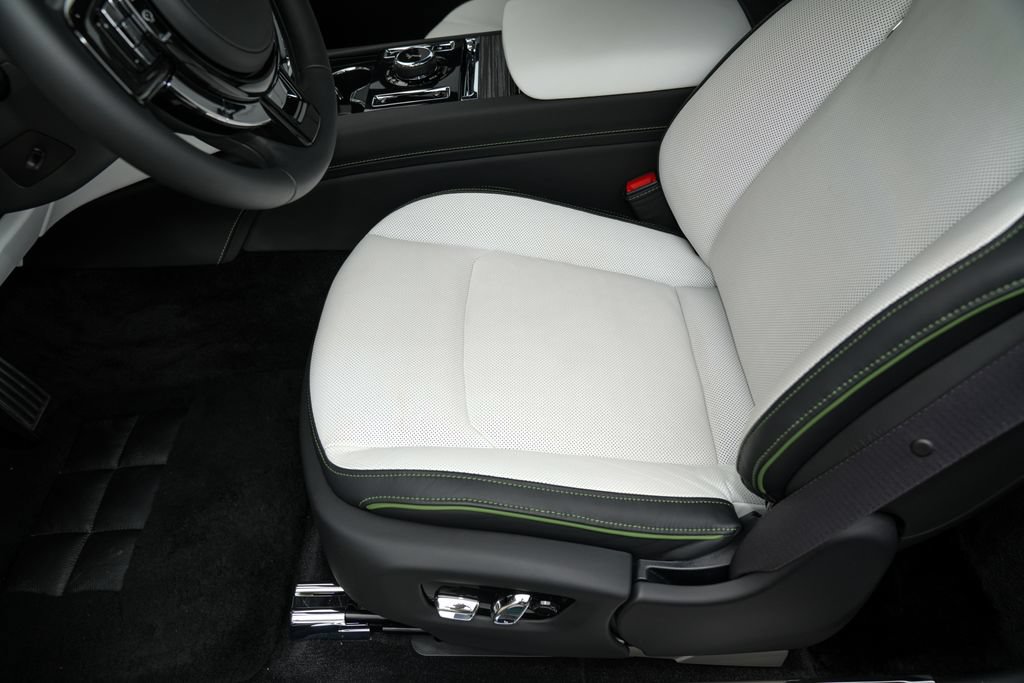 Used 2024 Rolls-Royce Spectre w/ Spectre Launch Package AWD/4WD image 23