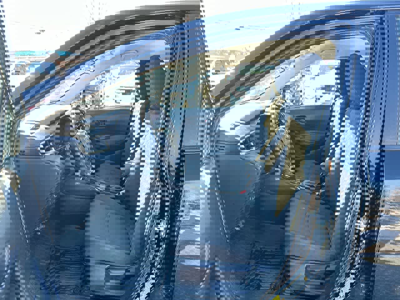 Used 2022 Toyota Corolla LE image 21