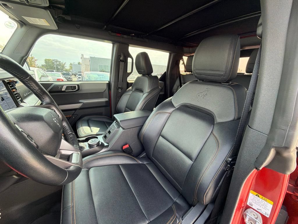 Used 2023 Ford Bronco Badlands AWD/4WD image 10
