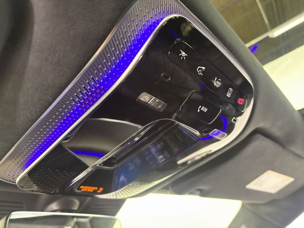 Used 2022 Mercedes-Benz S 580 4MATIC Sedan w/ AMG Line Package image 25