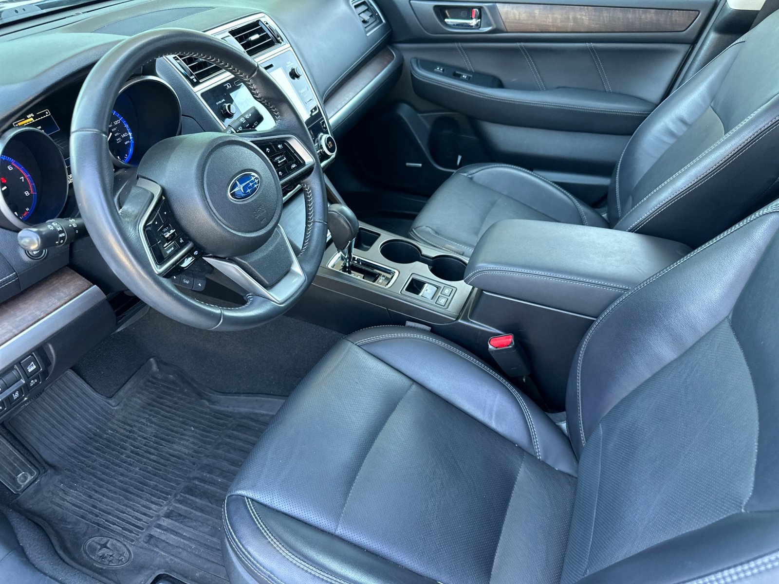 Used 2018 Subaru Outback 2.5i Limited AWD/4WD image 10