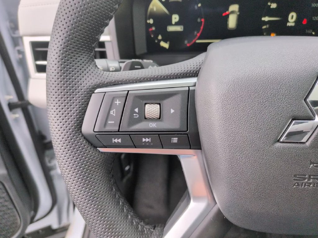 New 2026 Mitsubishi Outlander SE AWD/4WD image 22