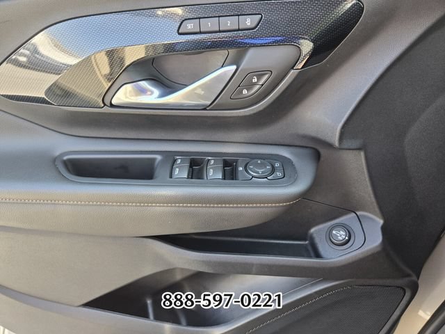 Used 2022 GMC Terrain AT4 w/ Infotainment Package II AWD/4WD image 32