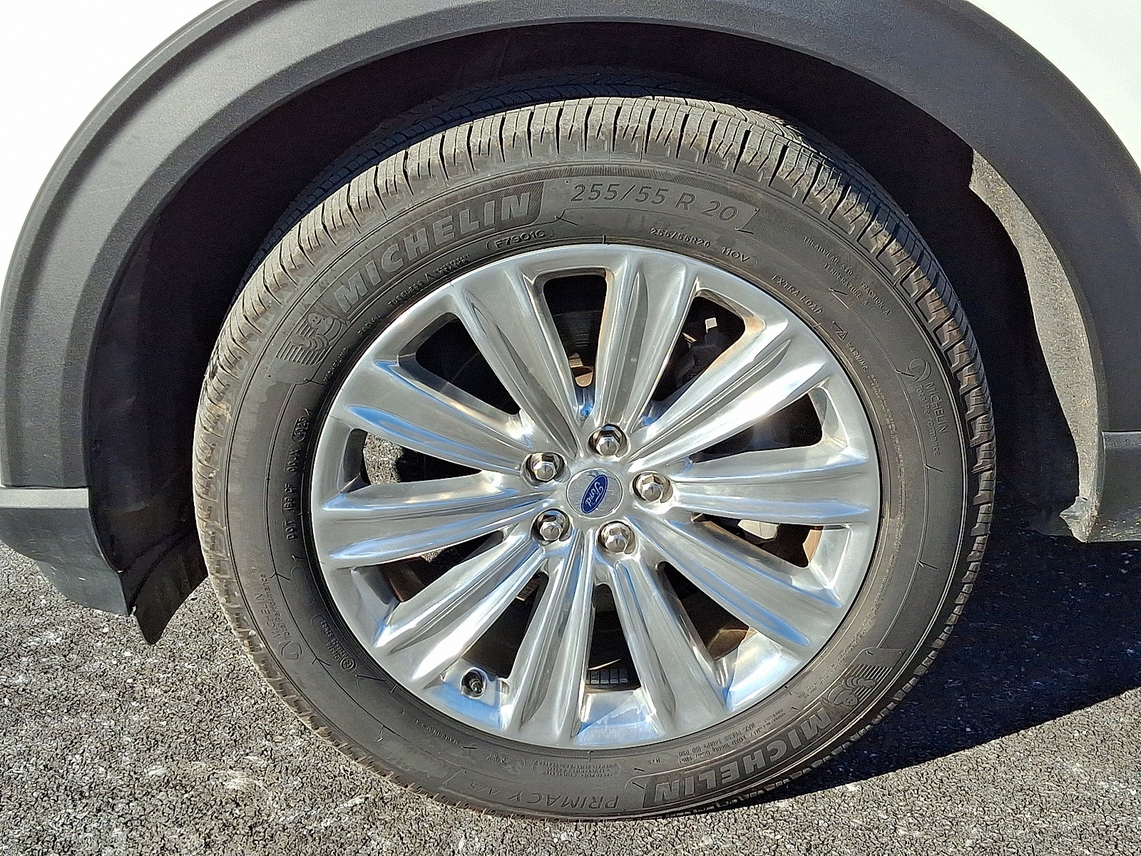 Certified 2023 Ford Explorer Limited w/ Limited Technology Package image 9