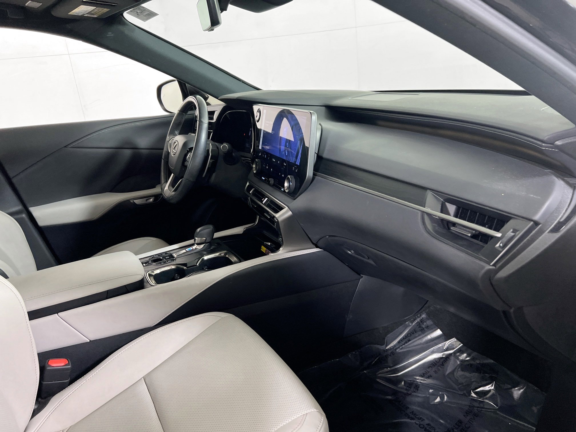 Used 2023 Lexus RX 350 Premium w/ Cold Area Package image 29