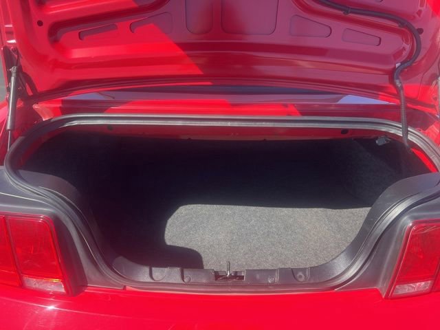 Used 2007 Ford Mustang Convertible RWD image 11