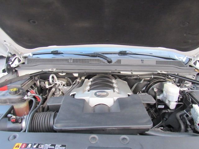 Used 2019 Cadillac Escalade ESV Luxury image 13