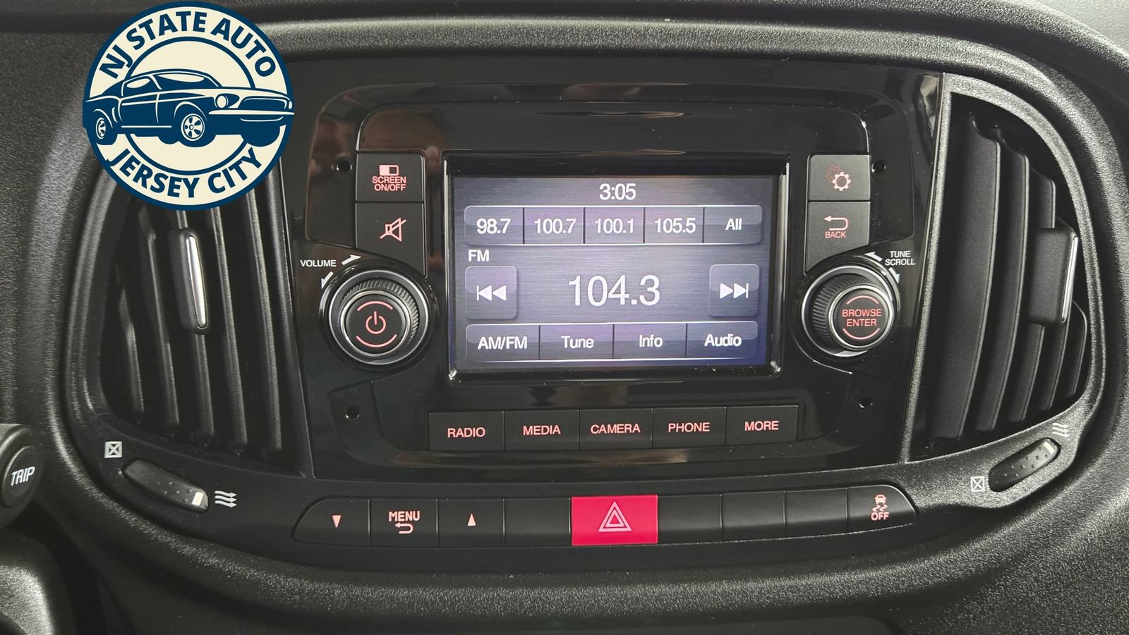 Used 2022 RAM ProMaster City Tradesman FWD image 14