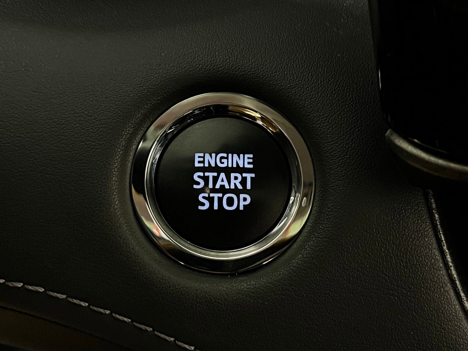 Certified 2023 Toyota Highlander XLE image 21