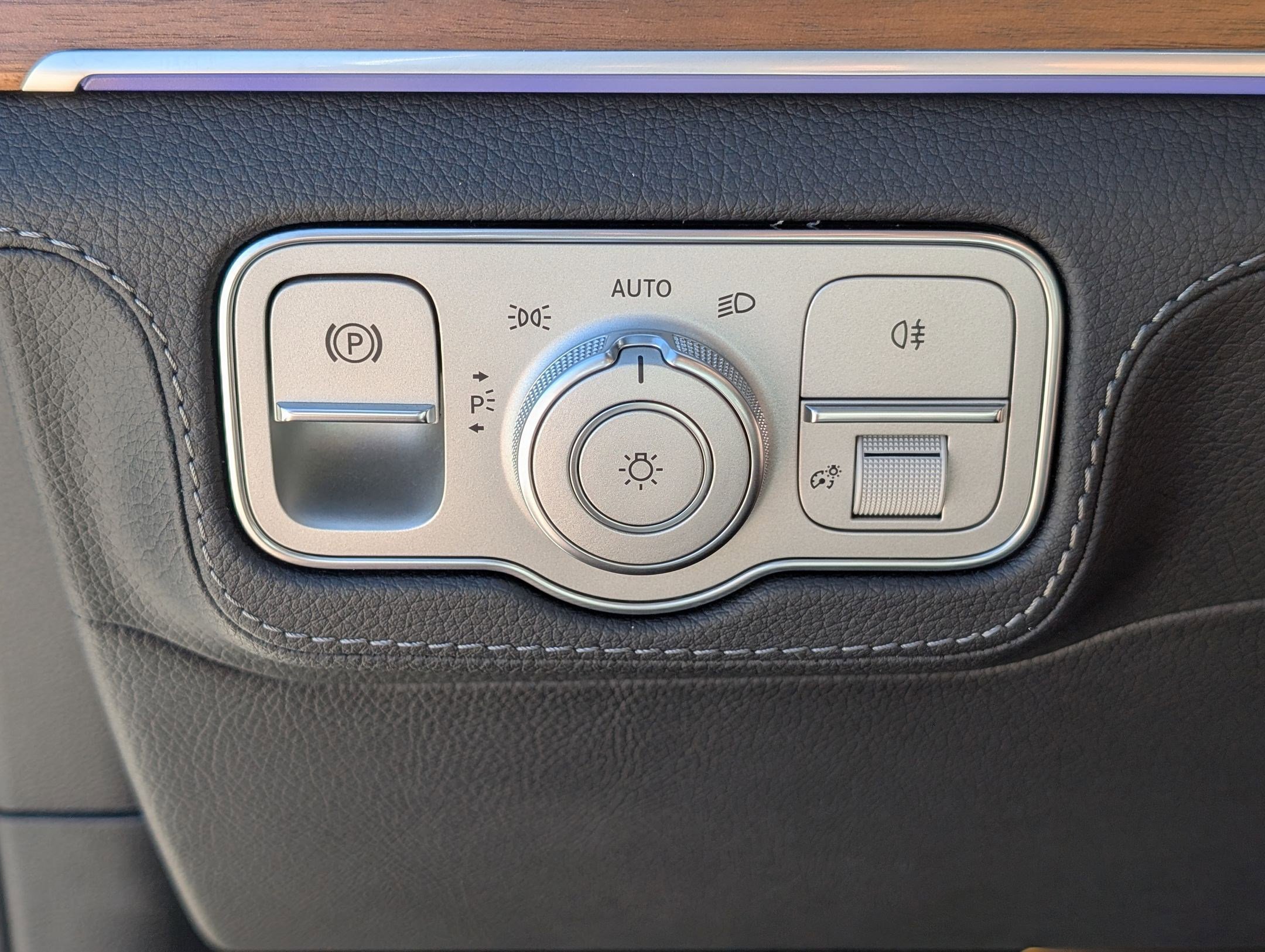 Used 2022 Mercedes-Benz GLE 450 4MATIC image 26