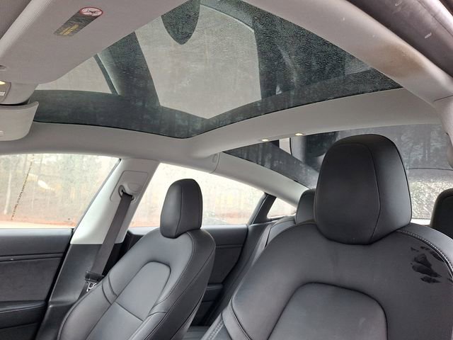Used 2018 Tesla Model 3 Long Range image 17