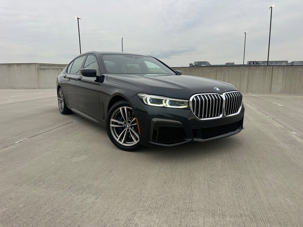 Used 2020 BMW 750i xDrive w/ Executive Package AWD/4WD image 1