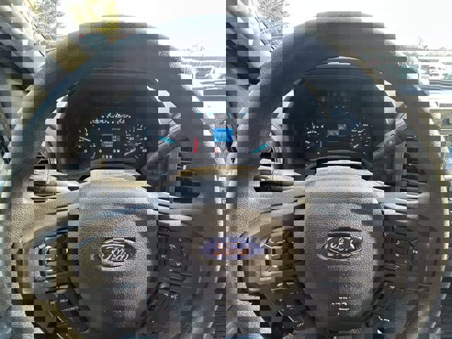 Used 2022 Ford F550 4x4 Regular Cab Super Duty image 16