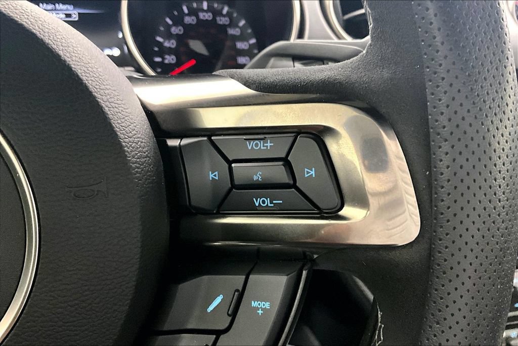 Used 2017 Ford Mustang Shelby GT350 w/ Electronics Package RWD image 17
