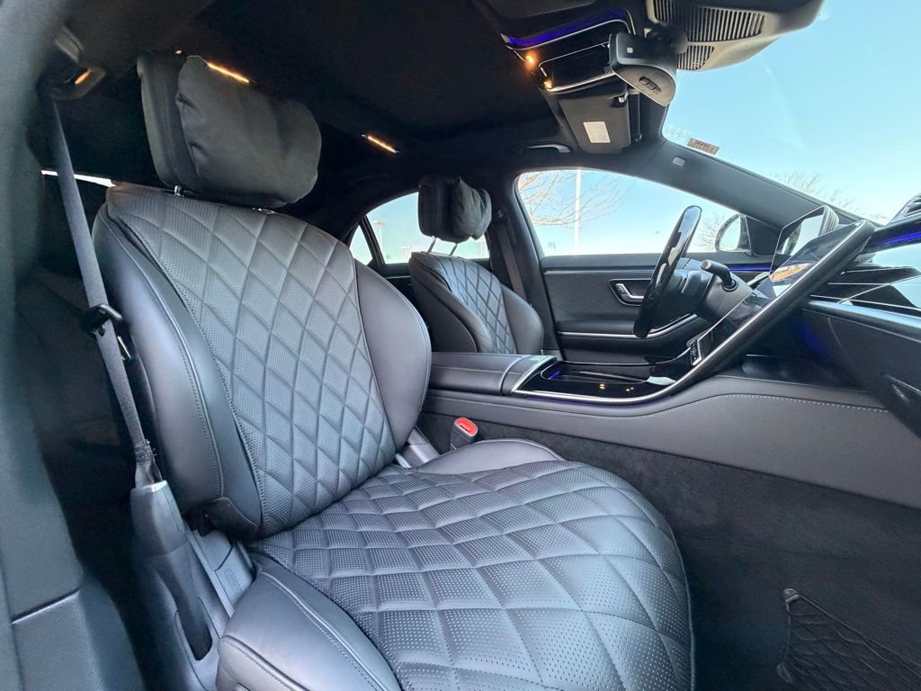 Used 2025 Mercedes-Benz S 580 4MATIC Sedan image 17