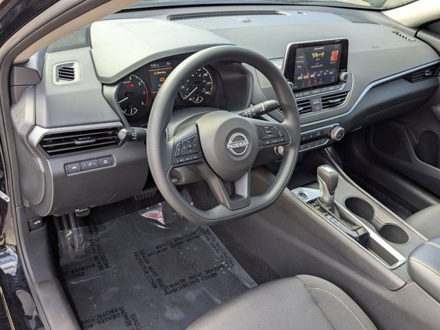 Certified 2025 Nissan Altima 2.5 S image 10