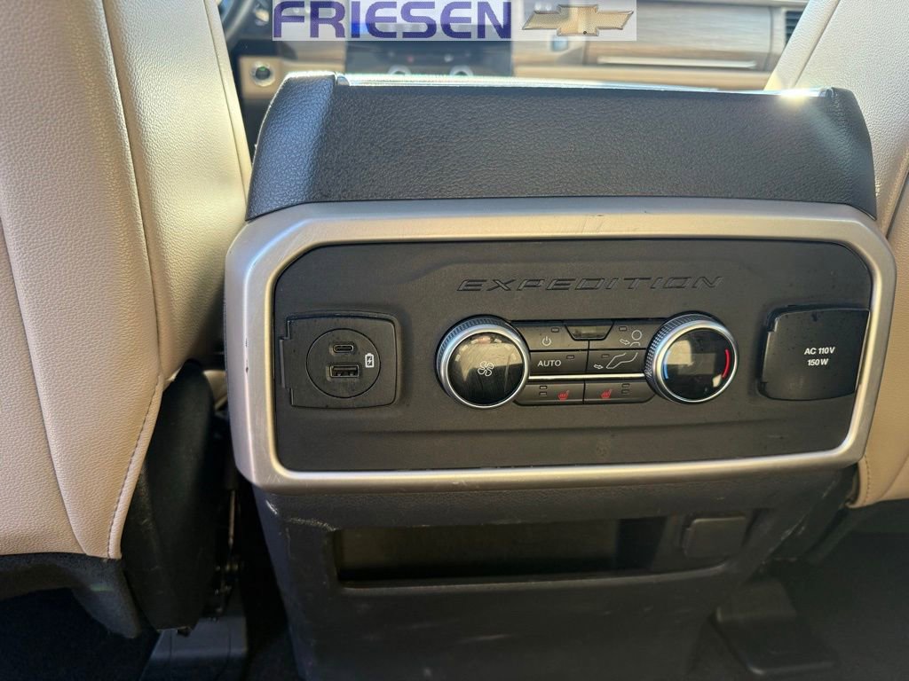 Used 2022 Ford Expedition Max Limited image 20