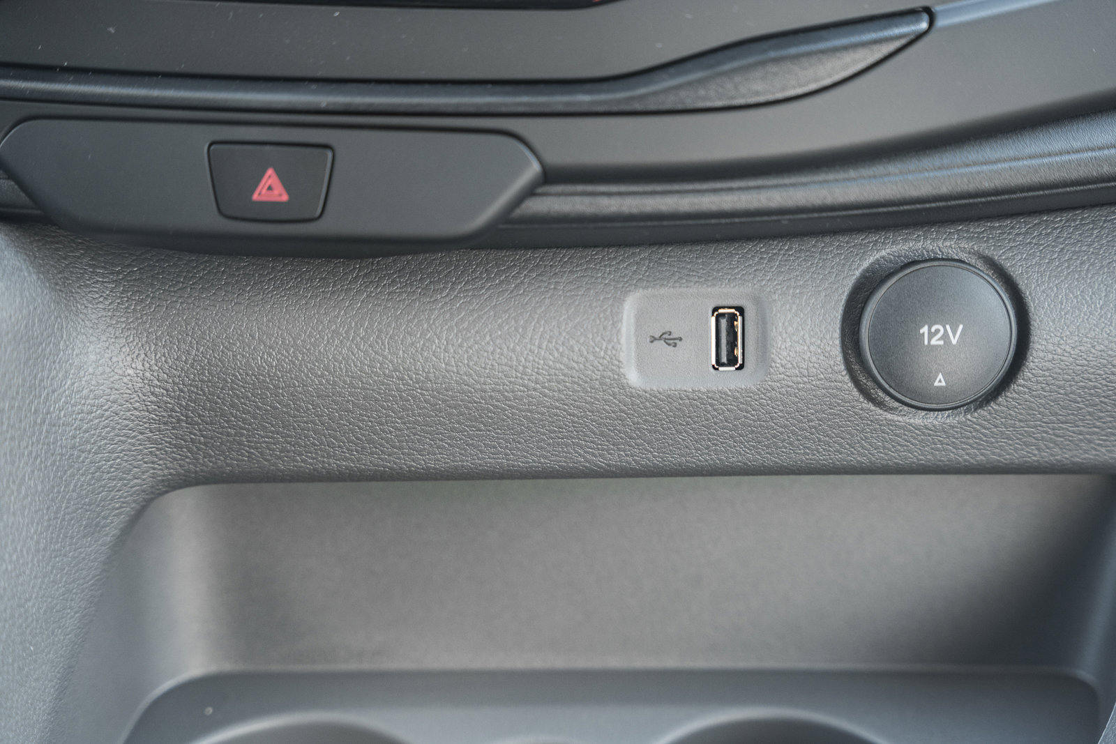 New 2026 Ford Transit 250 Low Roof w/ Load Area Protection Package image 26