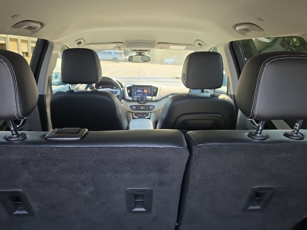 Certified 2022 GMC Terrain SLT FWD image 15
