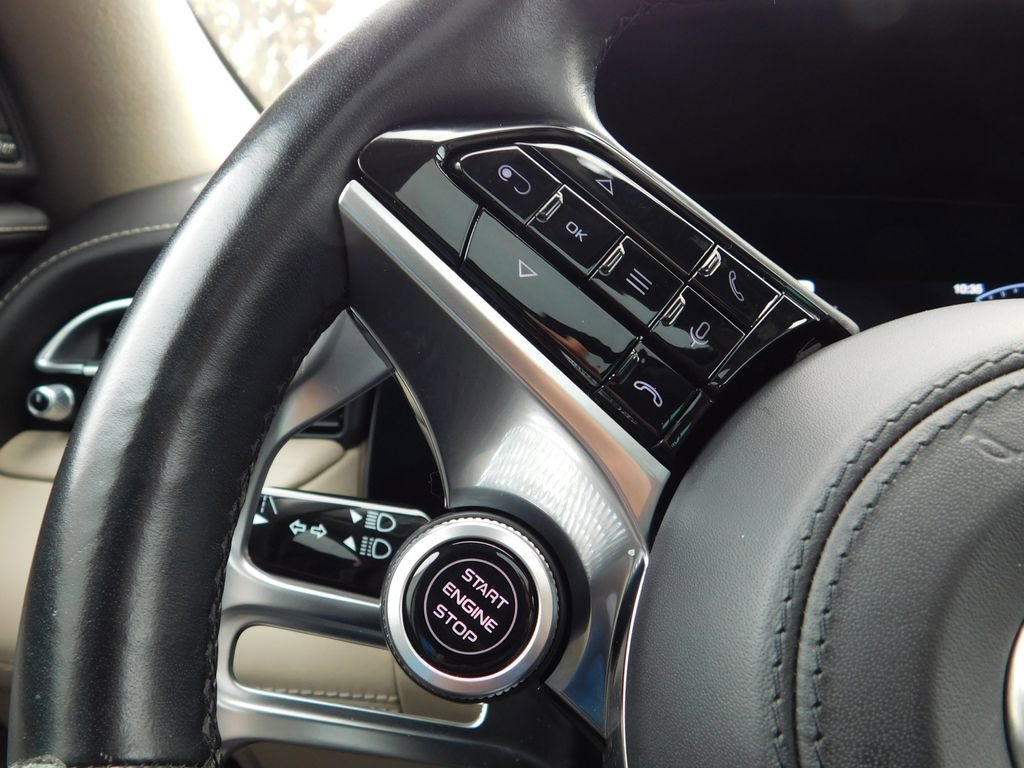 Used 2023 Maserati Grecale GT image 25