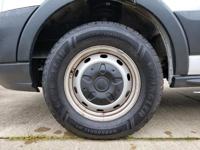 Used 2016 Ford Transit 350 XL image 27