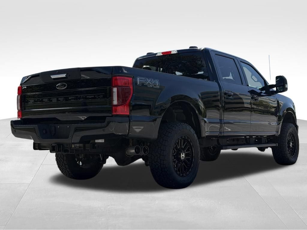 Used 2022 Ford F350 Lariat w/ Black Appearance Package AWD/4WD image 9