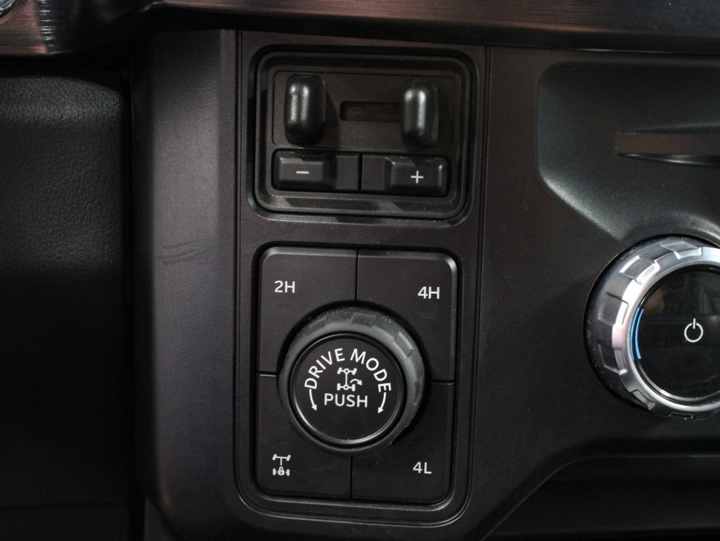 Used 2026 Ford F350 Lariat w/ Tremor Off-Road Package AWD/4WD image 68