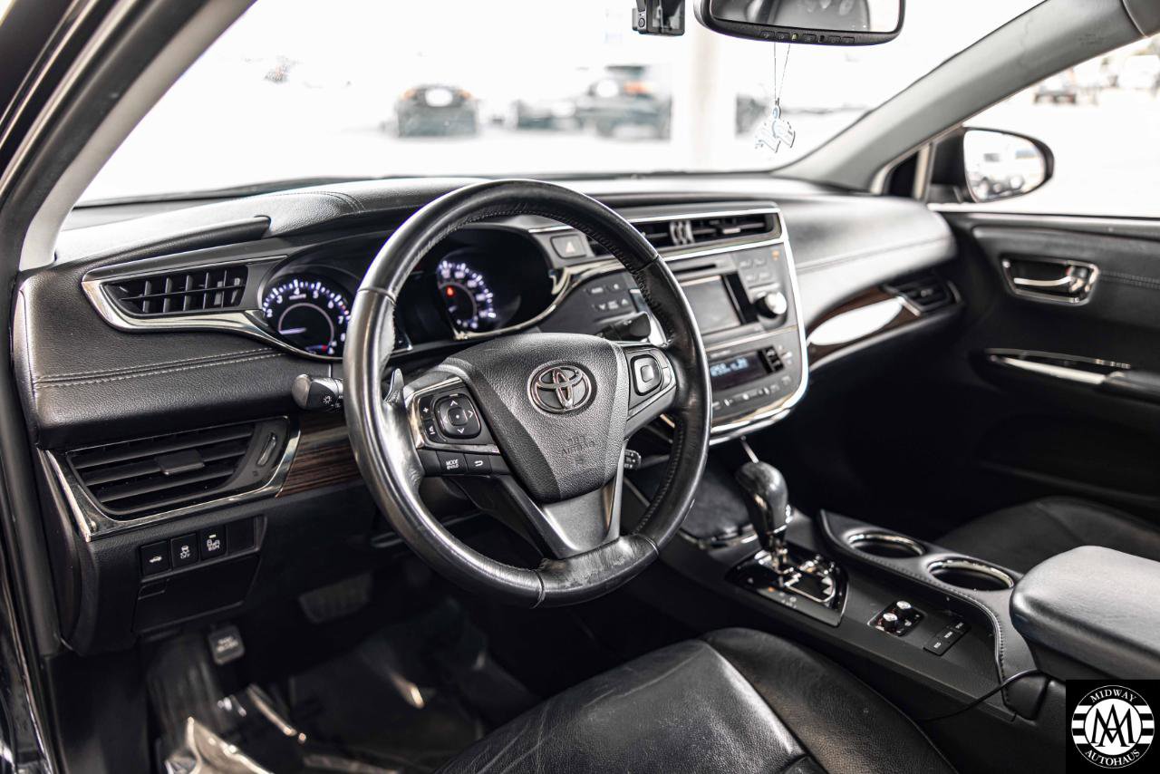 Used 2014 Toyota Avalon XLE Touring image 19