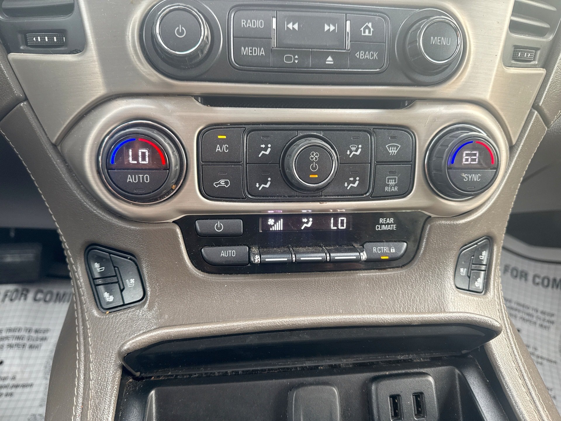 Used 2018 GMC Yukon Denali w/ Denali Ultimate Package AWD/4WD image 17