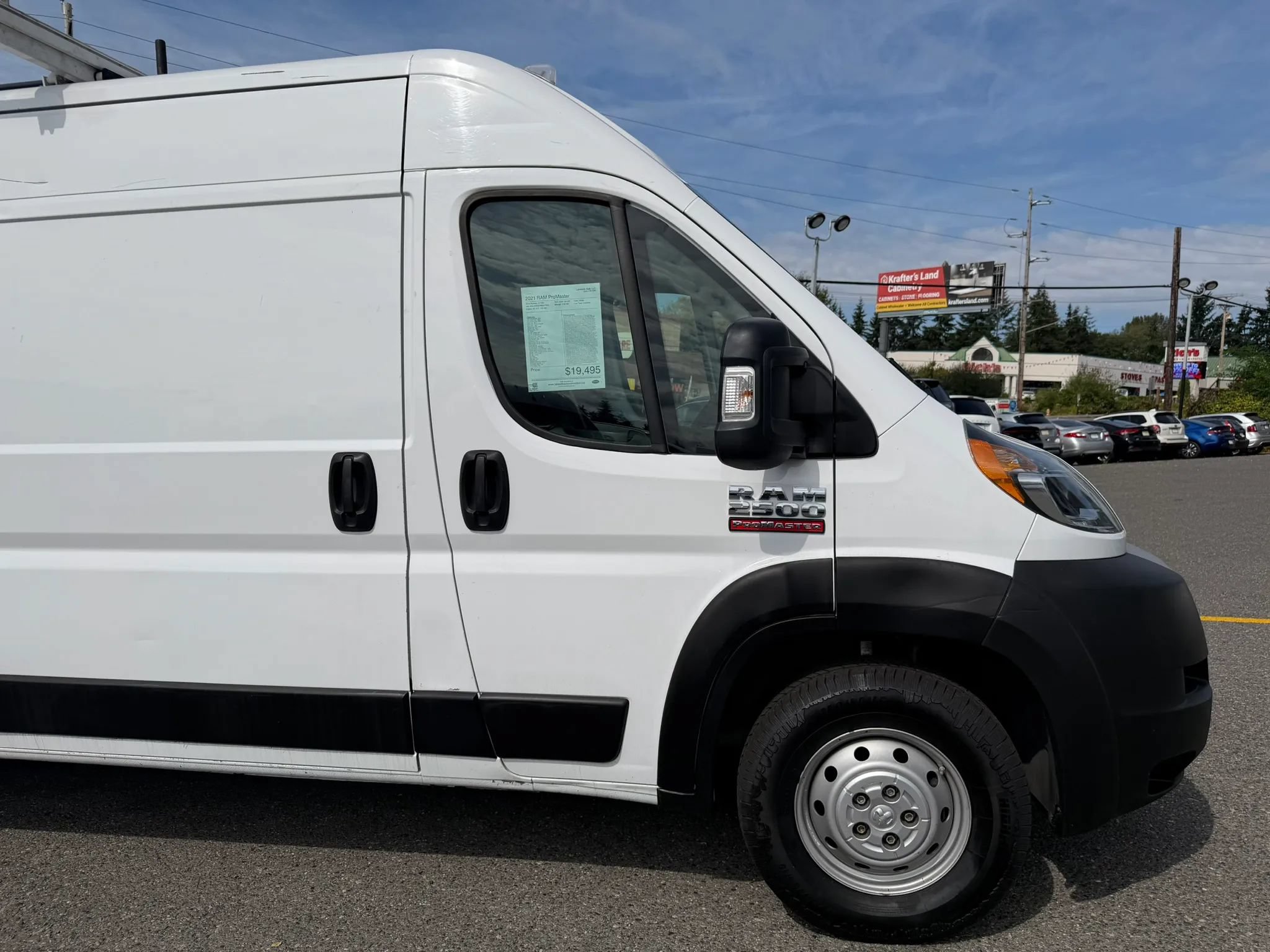 Used 2021 RAM ProMaster 2500 FWD image 4