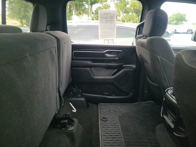 Used 2023 RAM 1500 2WD Crew Cab image 3