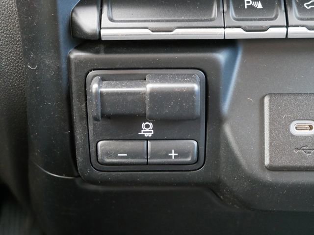 Used 2022 Chevrolet Silverado 2500 W/T w/ WT Convenience Package image 18