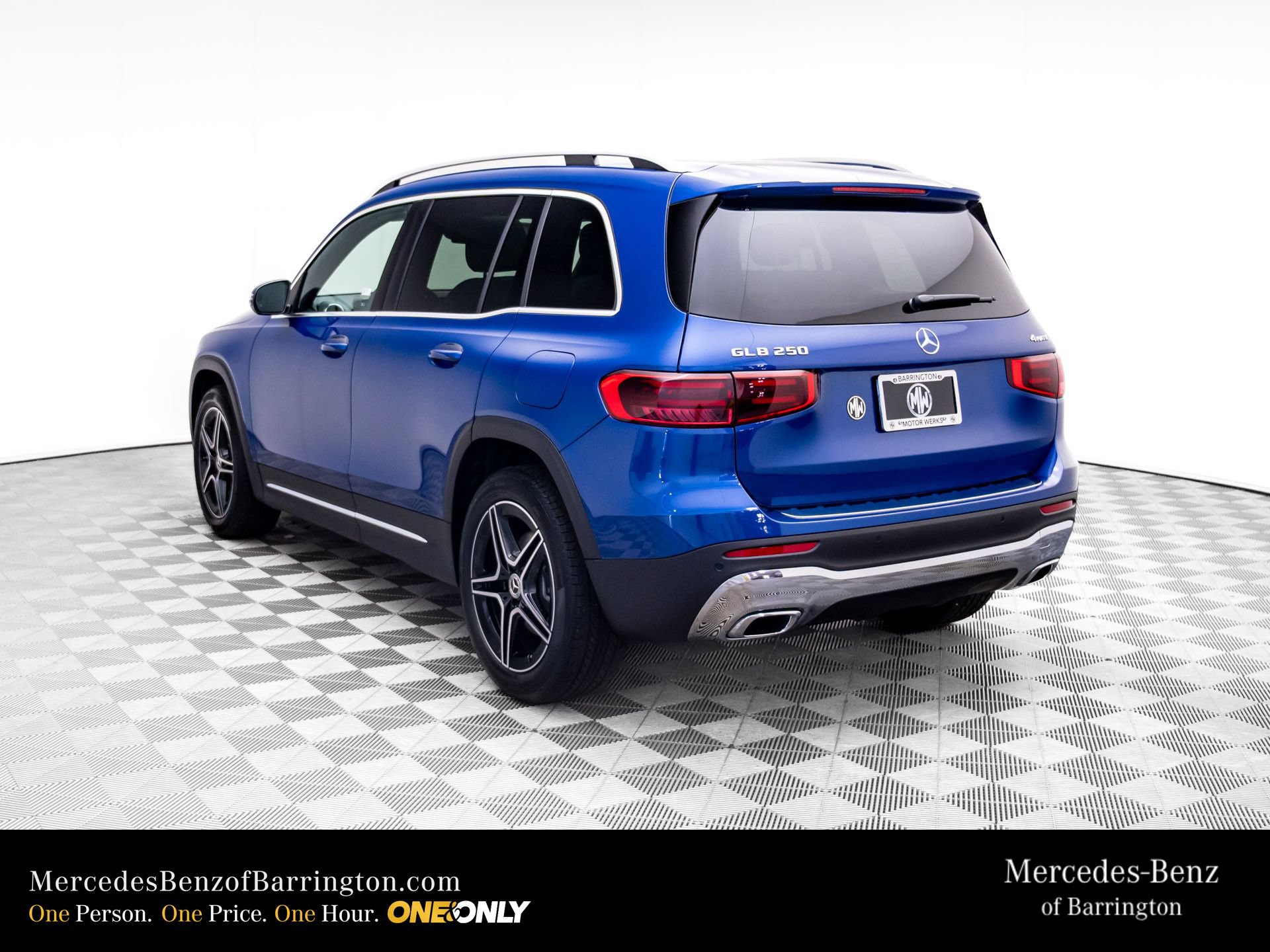 New 2026 Mercedes-Benz GLB 250 4MATIC video 3