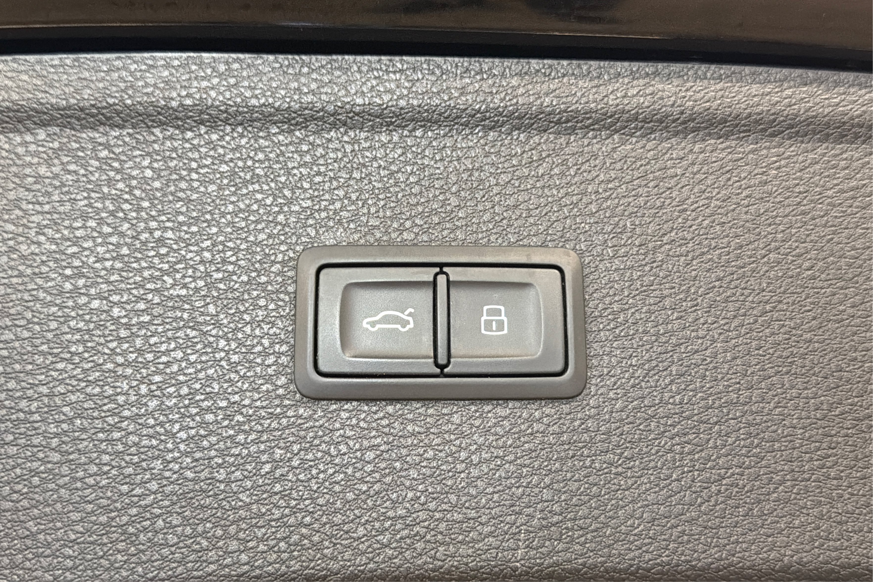 Used 2019 Audi SQ5 Prestige w/ Prestige Package AWD/4WD image 50