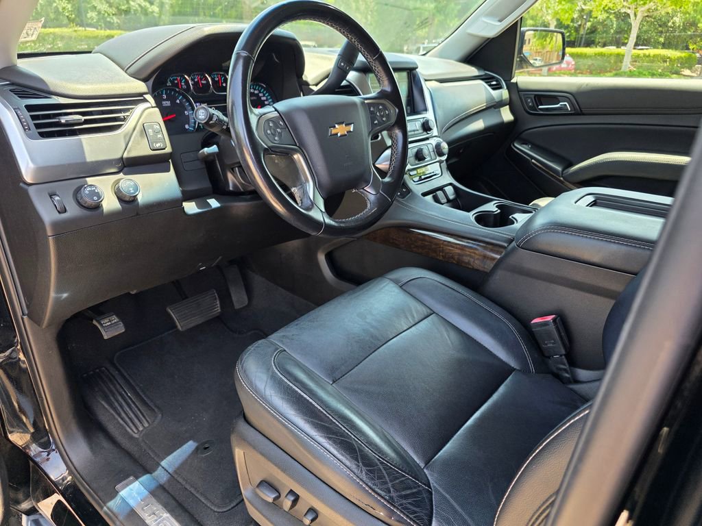 Certified 2019 Chevrolet Suburban LT AWD/4WD image 11