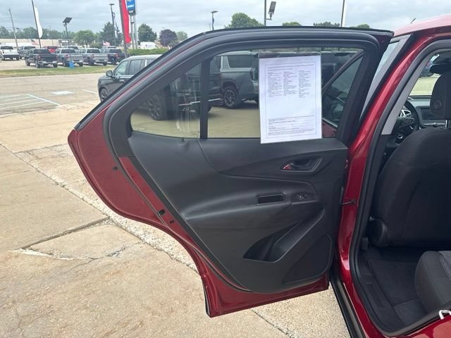 Used 2024 Chevrolet Equinox LT FWD image 14