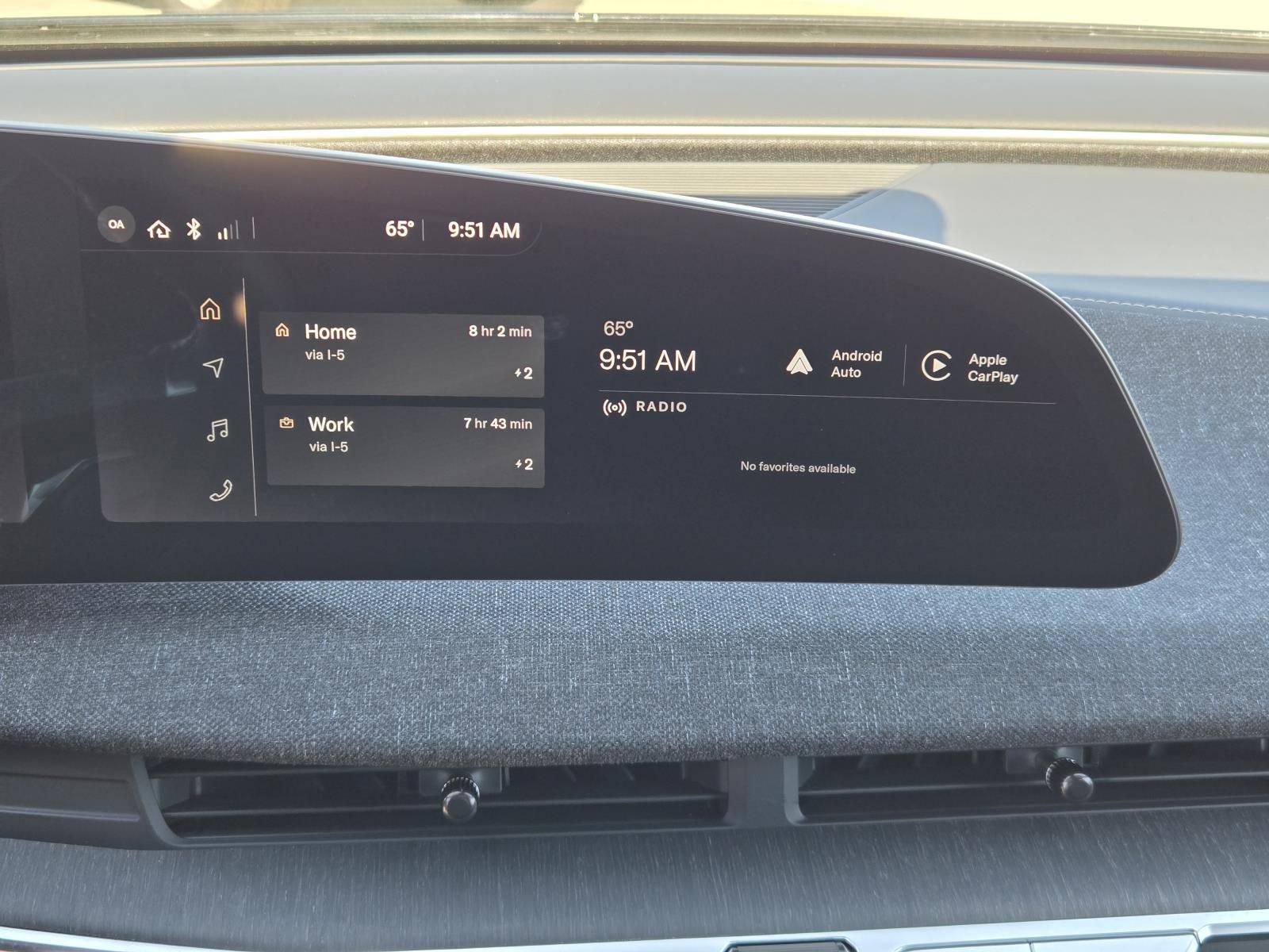 Used 2024 Lucid Air Touring image 9