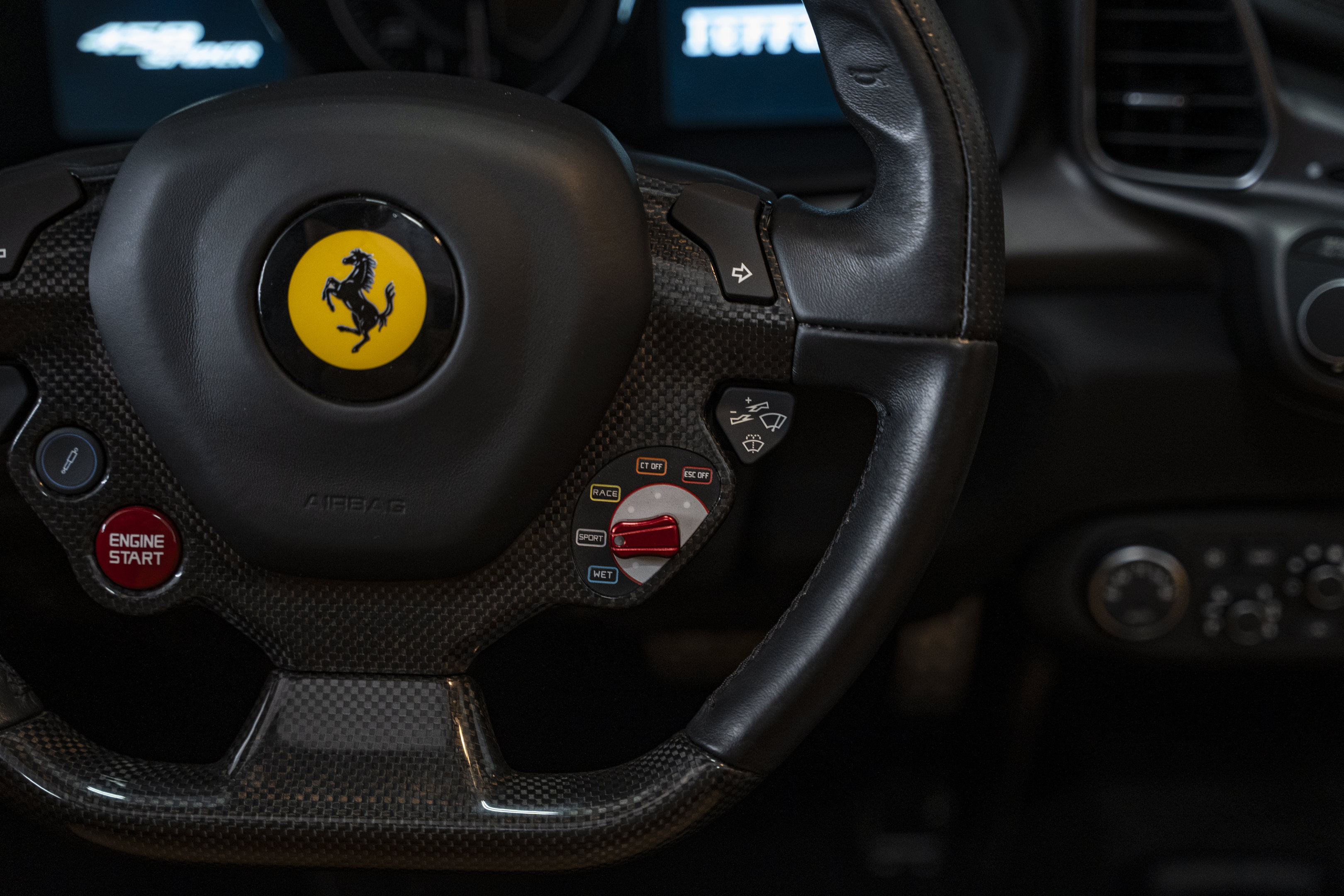 Used 2012 Ferrari 458 Spider RWD image 34