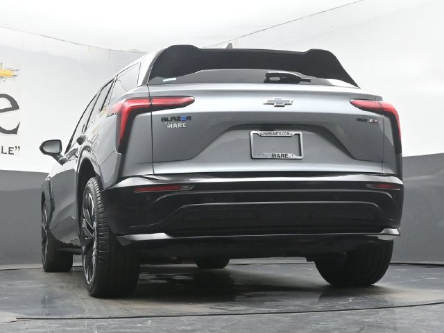 Used 2024 Chevrolet Blazer EV RS AWD/4WD image 59